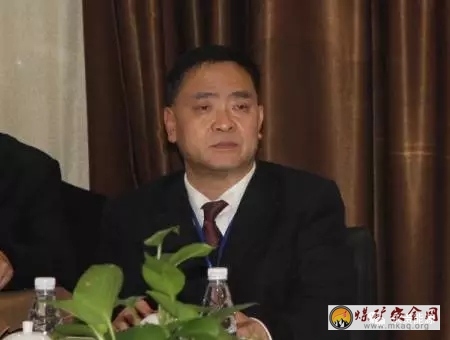 永貴能源“三會”董事長李戰奇總結講話——謀劃擔當 和衷共濟 全力以赴完成改革發展扭虧脫困光榮使命