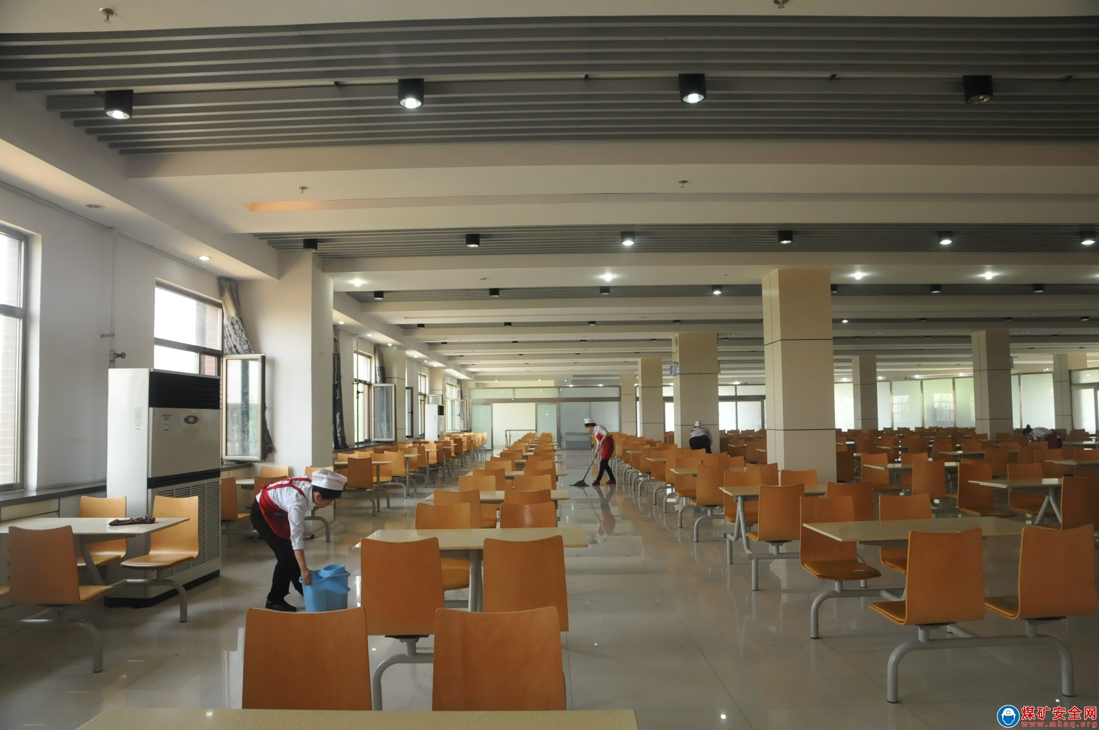 麻家梁煤業：嚴把餐廳“入口關” 保障員工“舌尖上”的安全