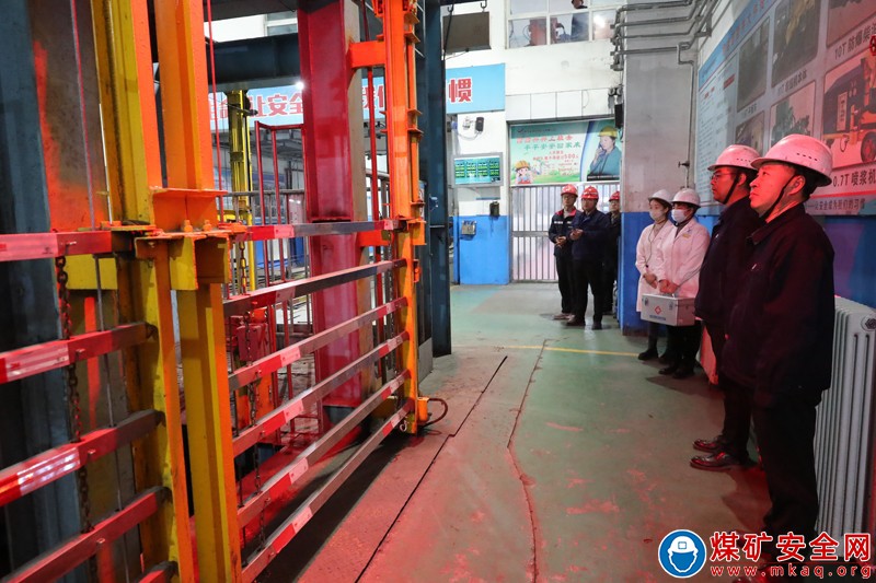 招賢礦業開展副井提升事故應急演練