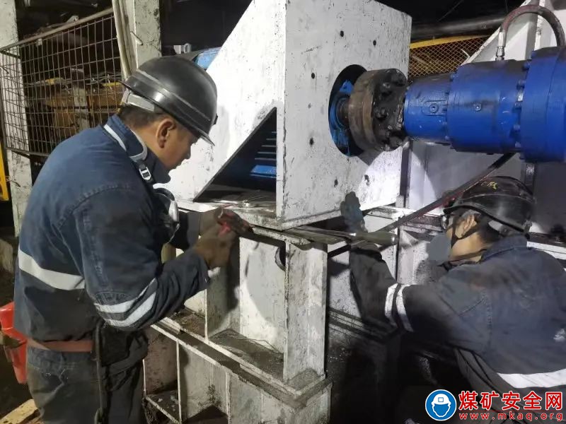 中能袁大灘礦業:檢修不打烊 設備換新裝